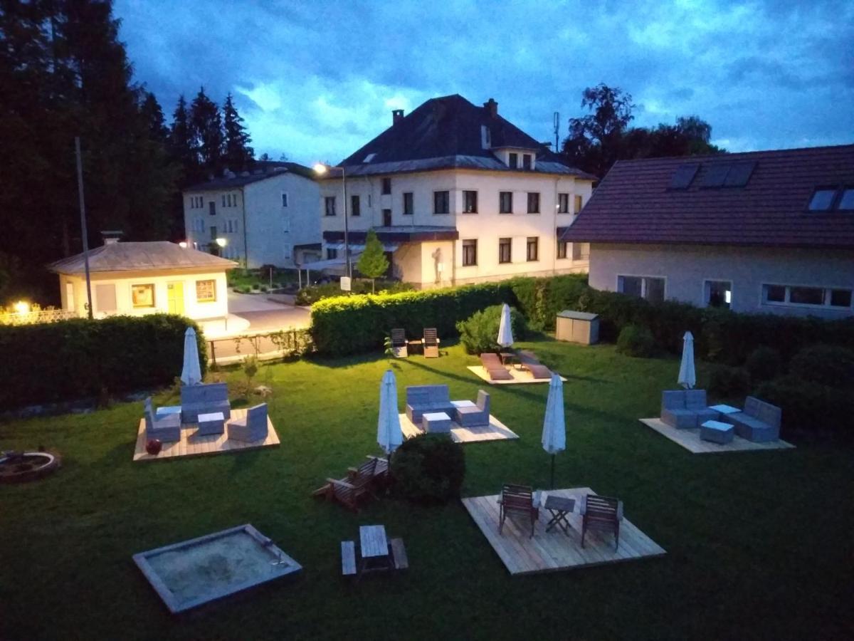Gaestehaus Residenz Lapeiner Pörtschach am Wörthersee エクステリア 写真