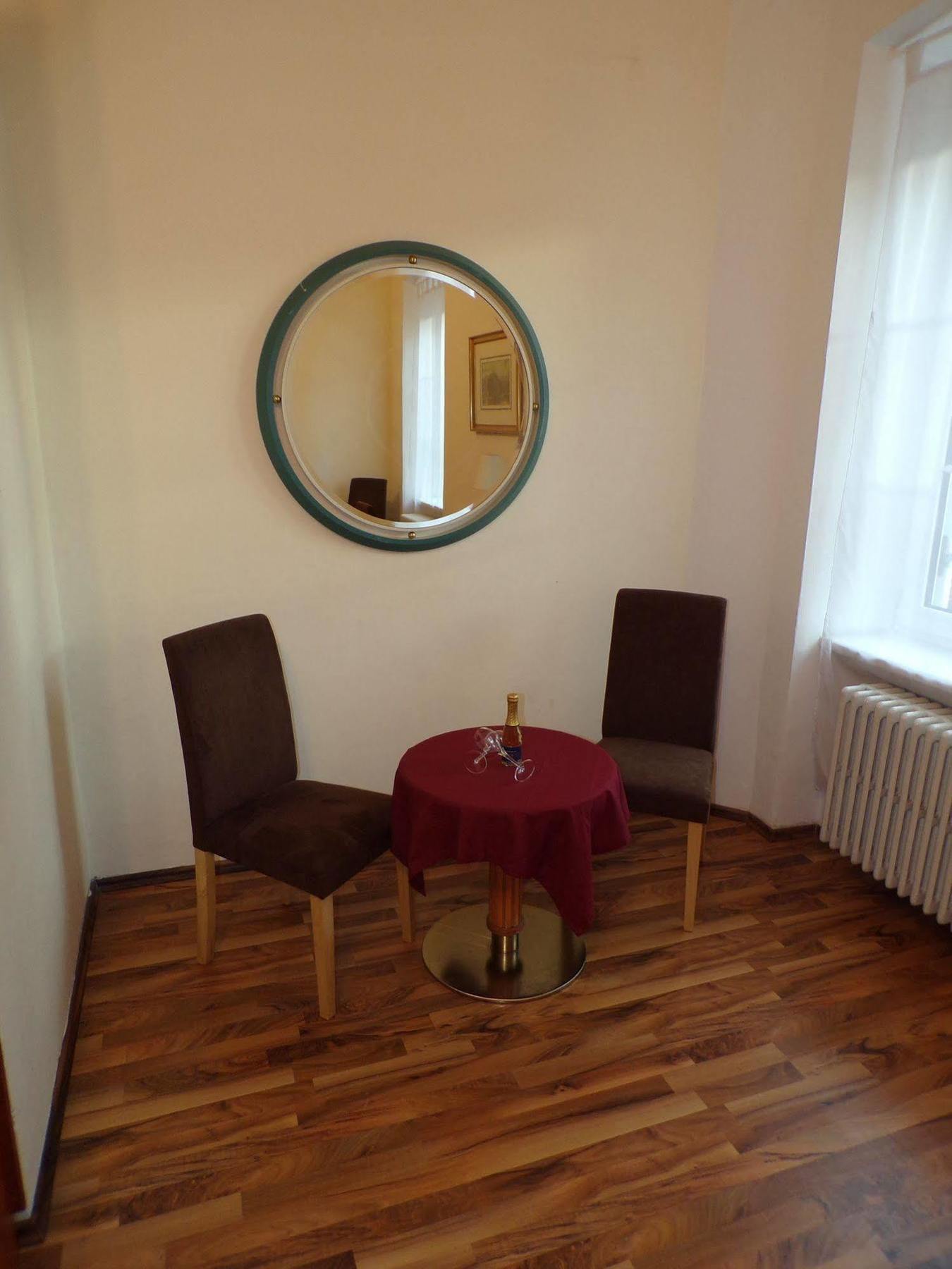 Gaestehaus Residenz Lapeiner Pörtschach am Wörthersee エクステリア 写真