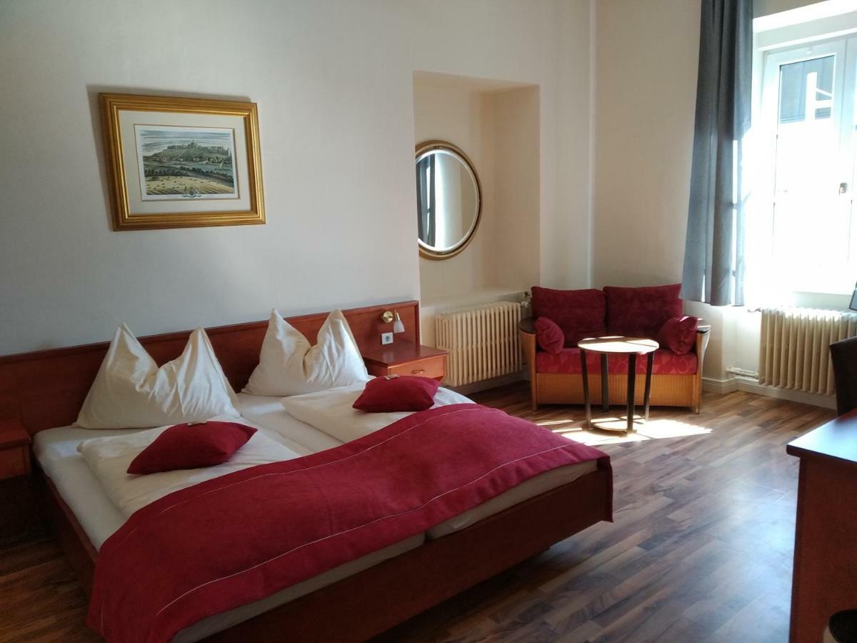 Gaestehaus Residenz Lapeiner Pörtschach am Wörthersee エクステリア 写真